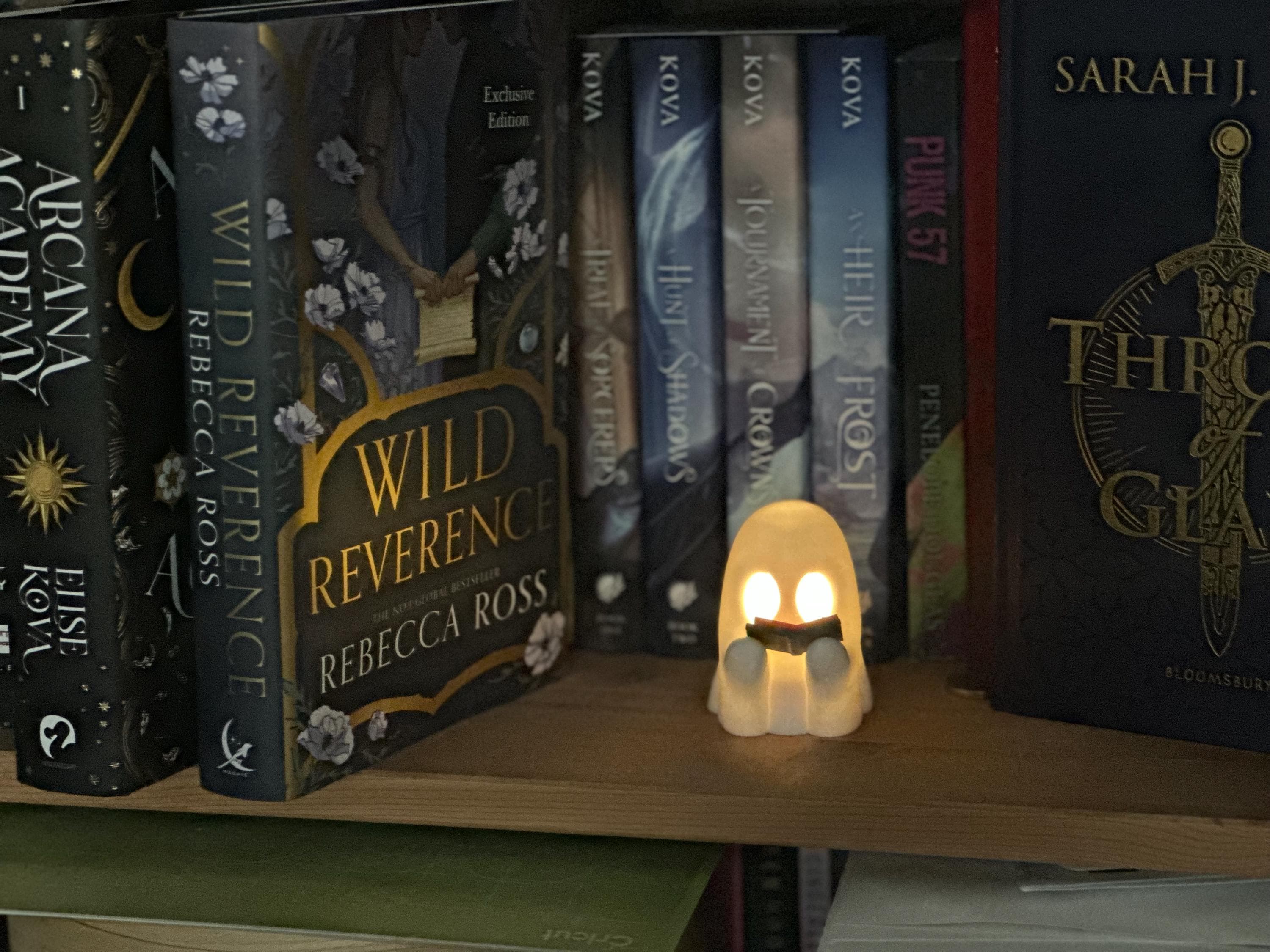 Reading Ghost Candle Light (set of 3)