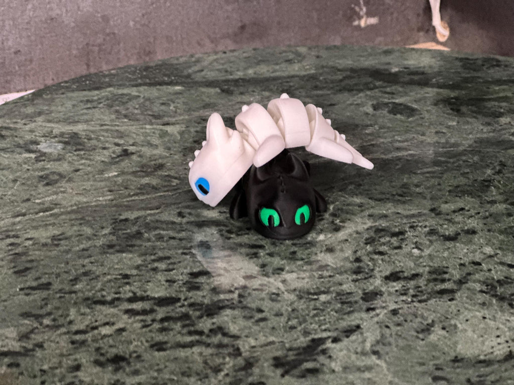 Night Fury & Light Fury Set