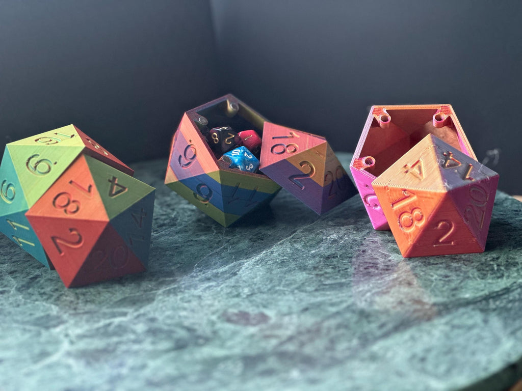 D20 Dice Box with Magnetic Lid