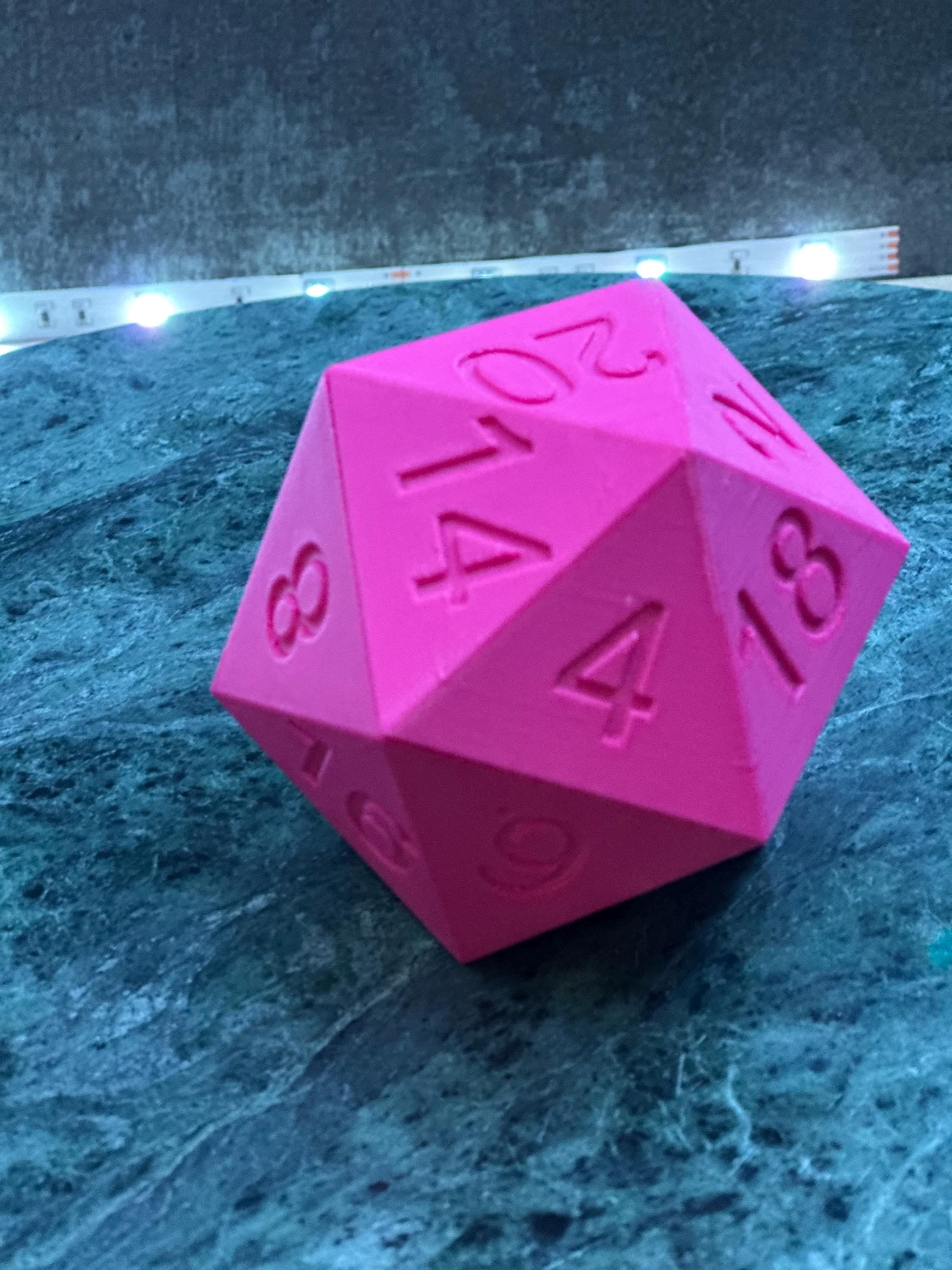 D20 Dice Box with Magnetic Lid