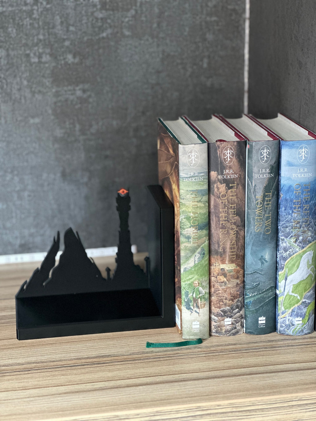 LOTR Tower (Barad-Dûr) Bookend