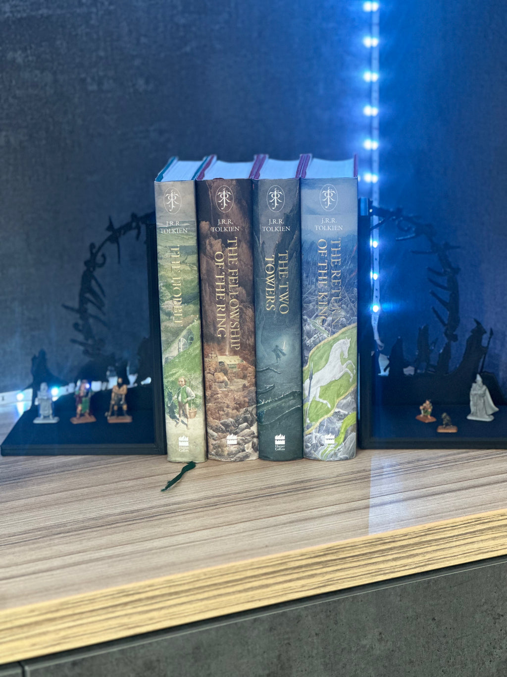 Fellowship of the Ring Bookend (Pair)