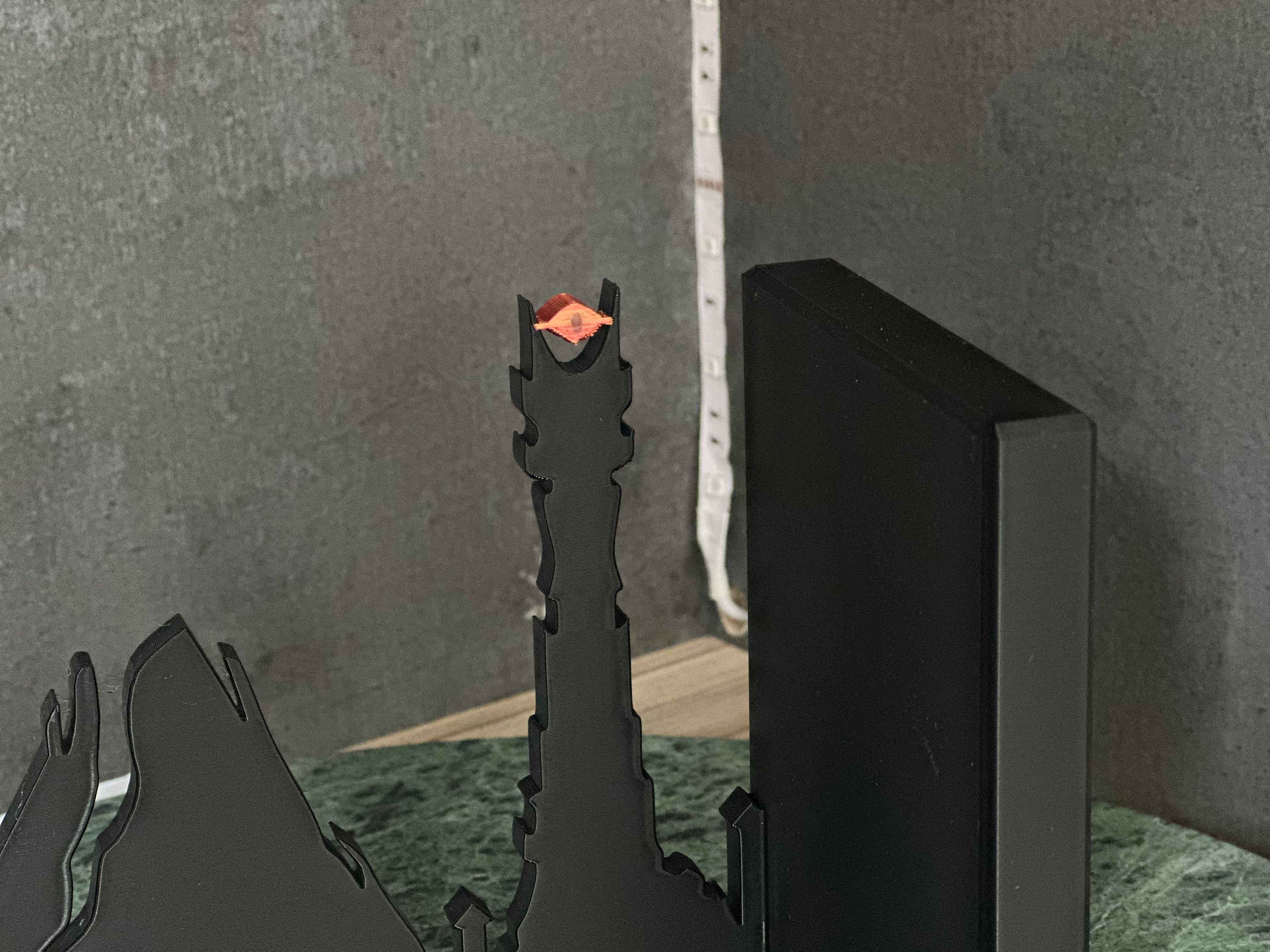 LOTR Tower (Barad-Dûr) Bookend