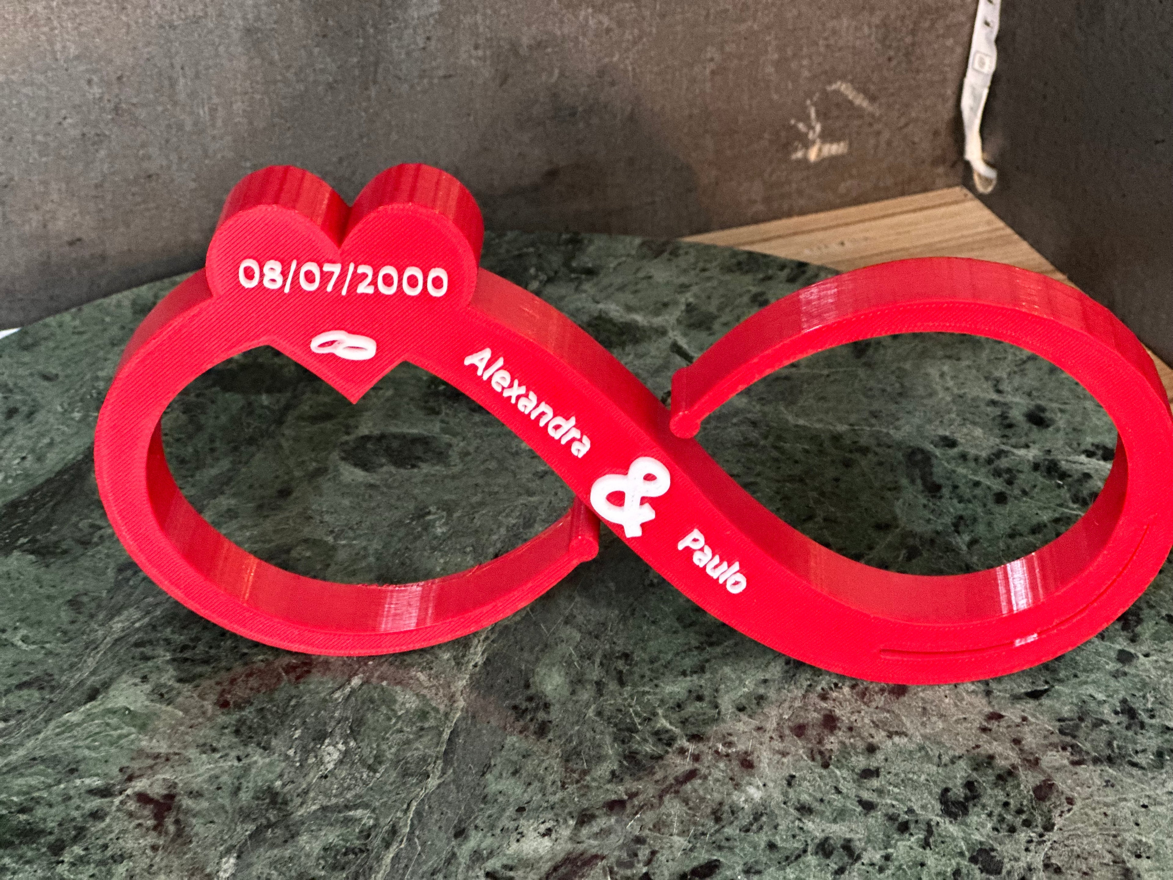 Personalised Infinity Symbol – Custom Name Gift