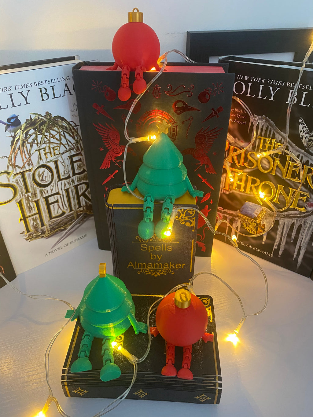 Articulated Christmas Tree & Bauble Figurine