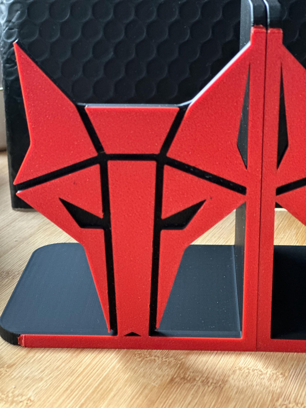 Red Rising Wolf Bookend