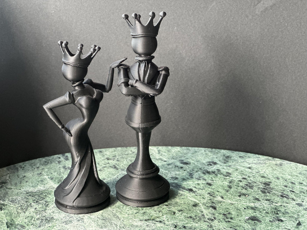 Chess King & Queen Figurine Set