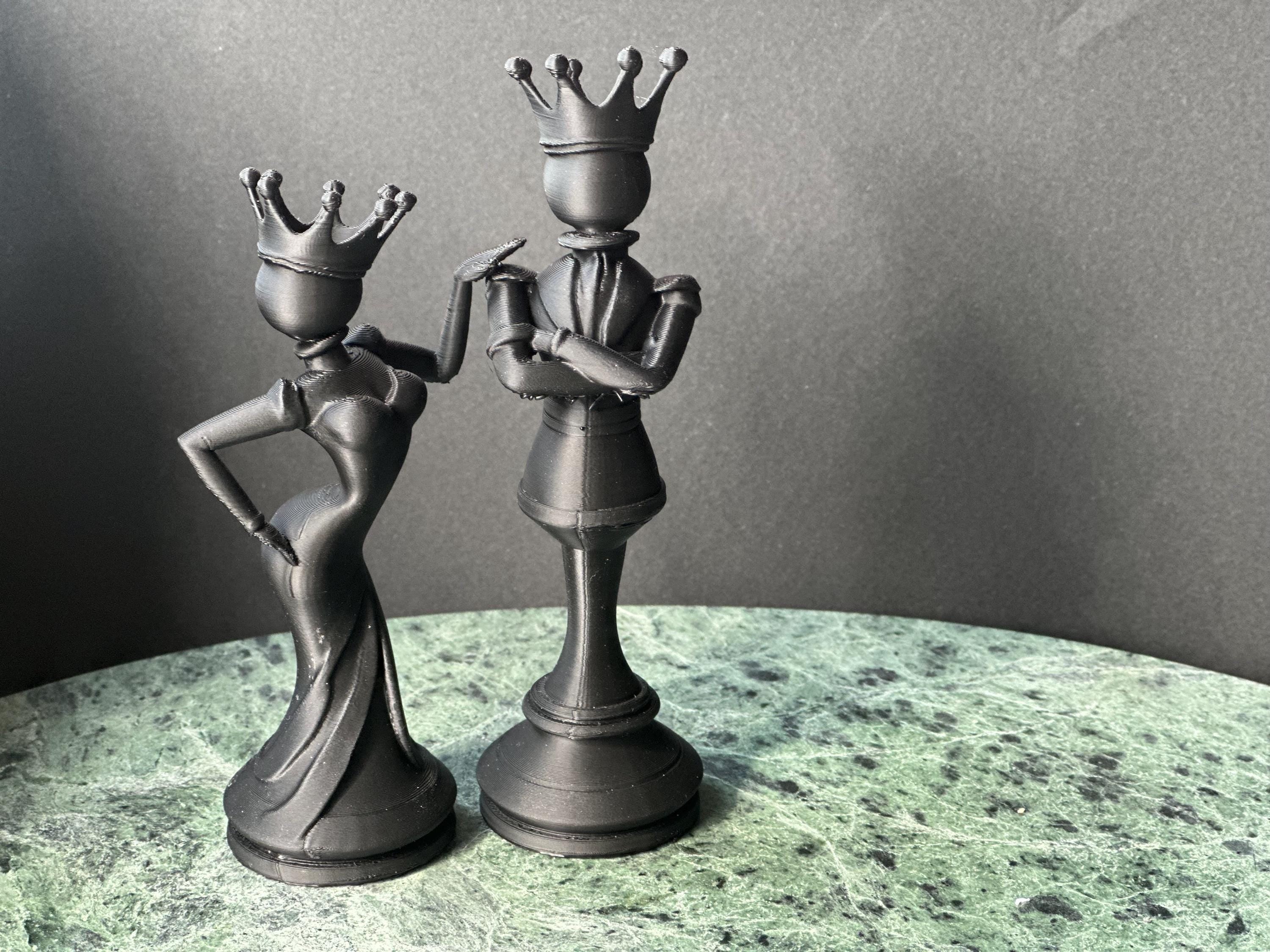 Chess King & Queen Figurine Set